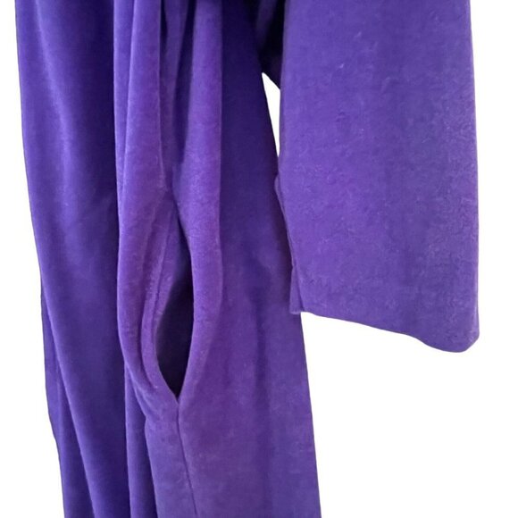 Vtg Vanity Fair Long Robe M Purple Floral Velour Quilted Housecoat Grannycore - Picture 8 of 12